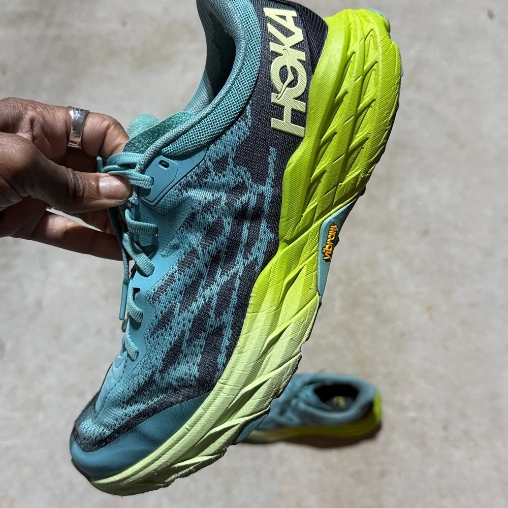Hoka Speedgoat 5 w/ Vibram Running Shoe Women’s Size 10B Workout Trail Hiking